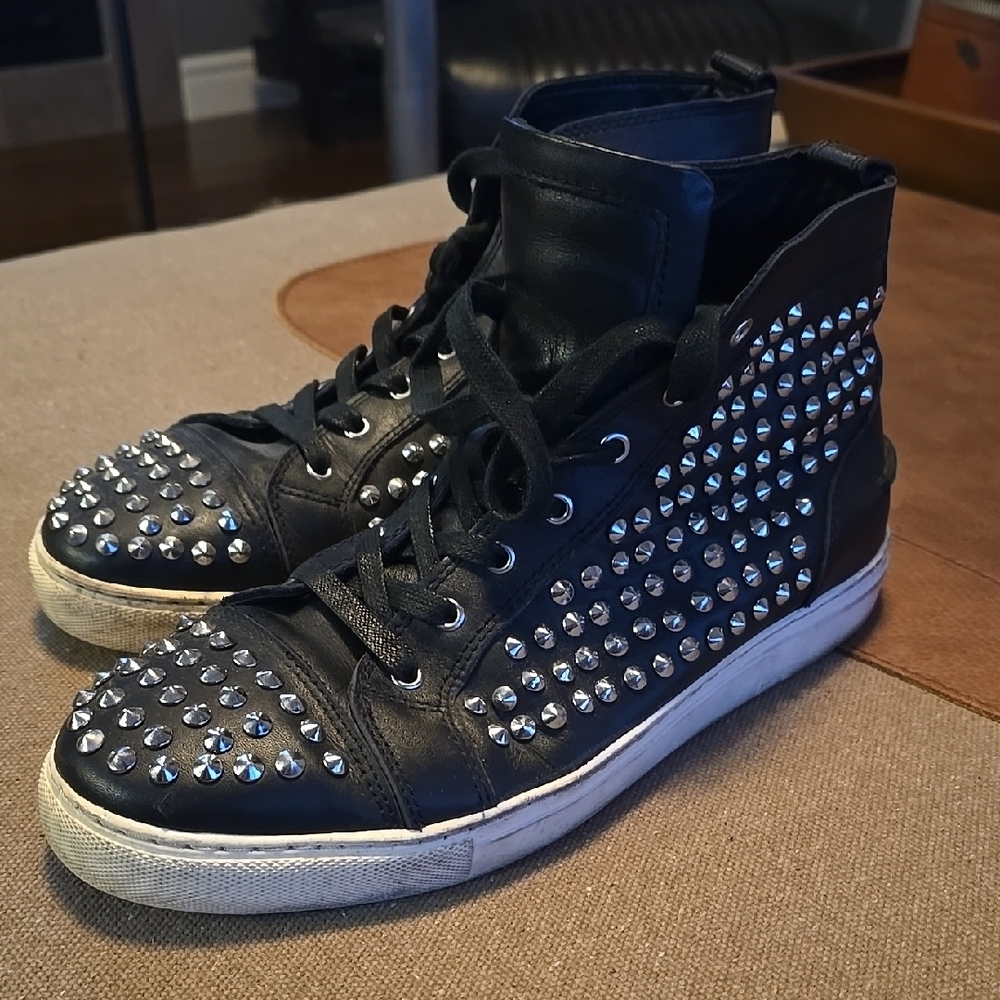 Rock & Republic Black Studded Sneakers